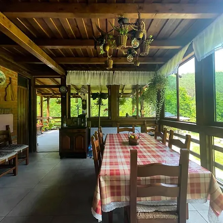 Cabana La Domnu' De Pe Vale Aiud